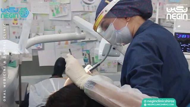 دکتر سارا فرهنگیان - جراح دندانپزشک - ترمیم کامپوزیت دندان