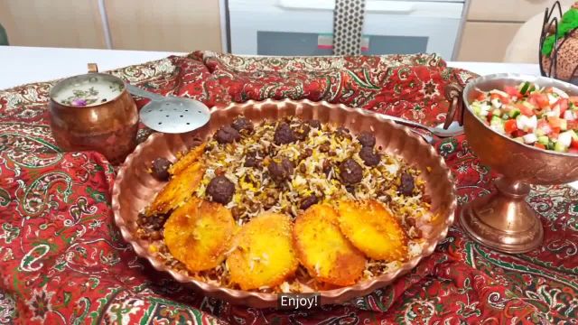 طرز پخت قنبر پلو شیرازی با گوشت قلقلی و ته دیگ سیب زمینی بسیار خوشمزه و مجلسی