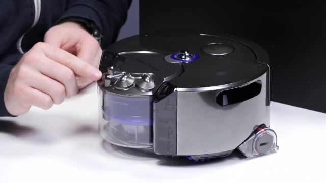 آنباکس و بررسی Robotic Vacuum