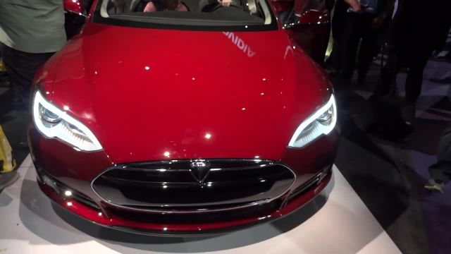 آنباکس و بررسی Tesla Model S First Look CES 2012