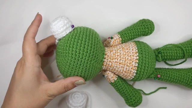 آموزش قلاب بافی : بافت ساده ترین عروسک قورباغه با کیفیت عالی