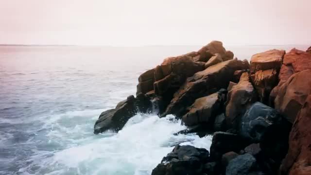 موسیقی آرامش‌ بخش و امواج اقیانوس | صداهای آرامش‌ بخش دریا برای خواب و مطالعه
