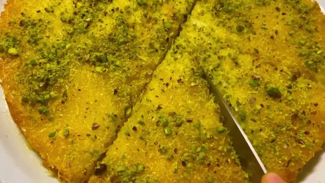 طرز تهیه کنافه با پنیر خوشمزه و مخصوص دسر پر طرفدار افغانستان