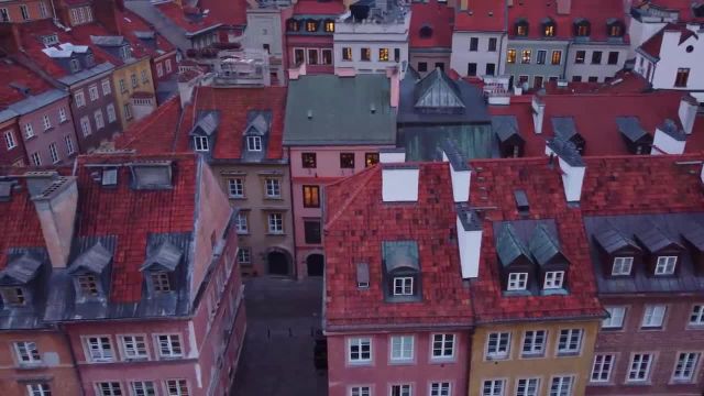 نمایی از ورشو و کراکوف از بالا | ویدیوی پهپاد از دو شهر زیبای اروپایی