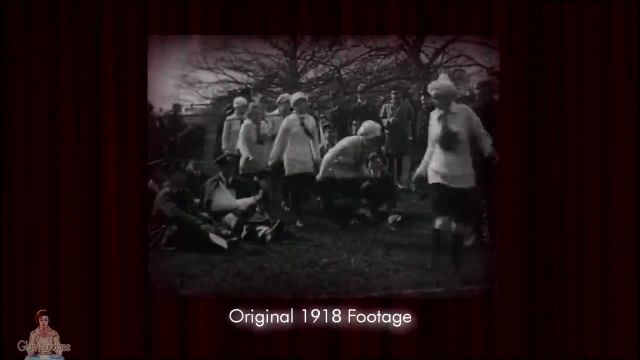 لباس فوتبال عجیب زنان بریتانیا در سال 1918 | ویدیو