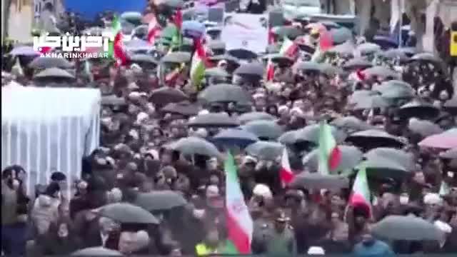 راهپیمایی مردم زنجان با حضور رئیس جمهور در زیر باران: یک تجربه فوق‌العاده و هیجان‌انگیز!