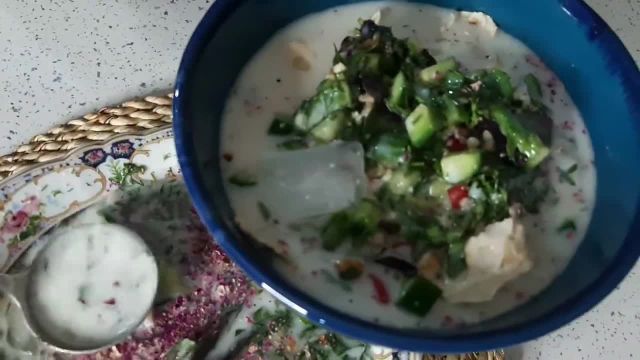 طرز تهیه آب دوغ خیار خوشمزه و مجلسی به روش سنتی و قدیمی
