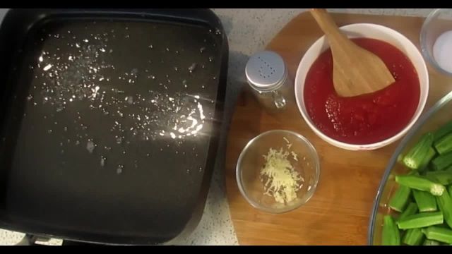 طرز تهیه خوراک بامیه در کمتر از 15 دقیقه