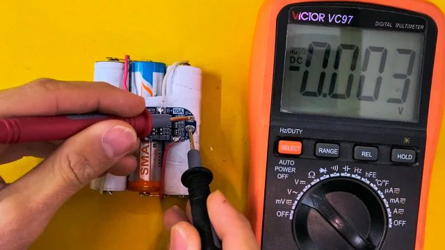 آموزش شارژ اصولی باتری های لیتیومی | بررسی و آموزش کار با ماژول محافظ شارژ