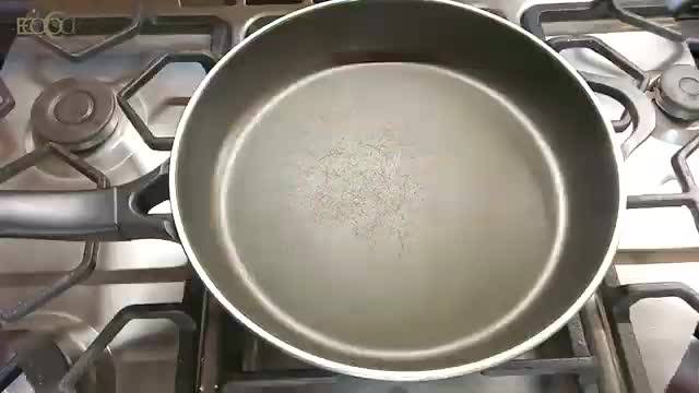طرز تهیه خوراک مرغ بخارپز رژیمی بدون روغن
