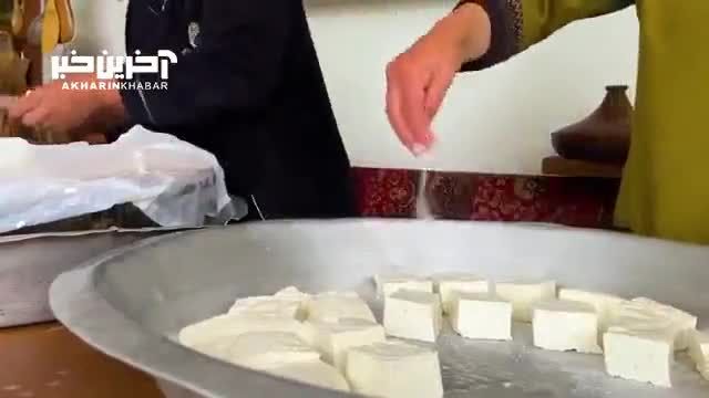 طرز تهیه پنیر محلی | نحوه تهیه پنیر گوسفندی سنتی در کشور آذربایجان