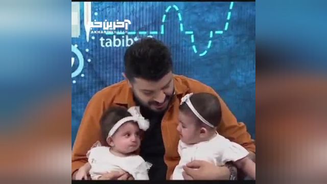 پیمان طالبی | اجرای پیمان طالبی با دختر 8 ماهه اش در تلویزیون