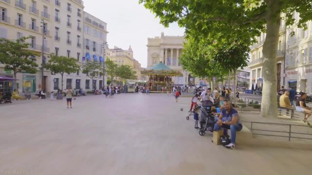تور پیاده روی شهر مارسی | کاوش در شهرهای فرانسه