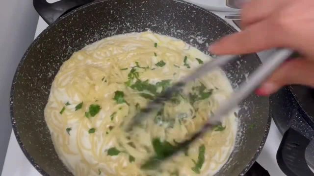 طرز تهیه اسپاگتی لیمویی به سبک ایتالیایی