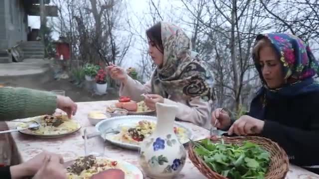 طرز  تهیه پسته پلو با کباب محلی غذای خوشمزه و مجلسی ایرانی