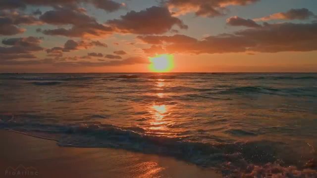 صدای امواج ملایم برای آرامش عمیق و کاهش استرس | طلوع آفتاب دریای کارائیب، مکزیک