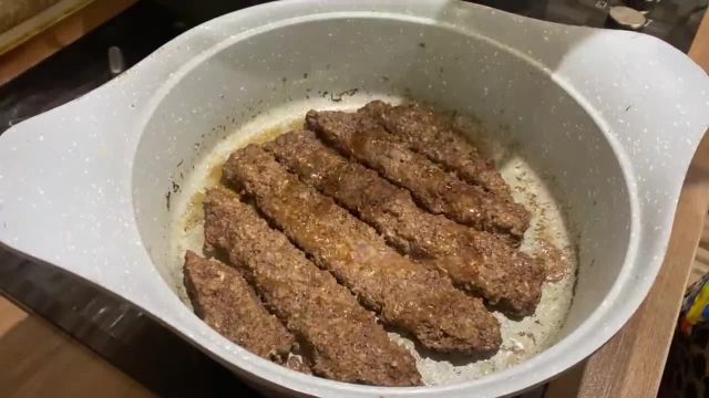 طرز تهیه کباب تابه ای گردویی غذای خوشمزه و مجلسی ایرانی
