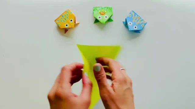 آموزش ساده قورباغه کاغذی با اوریگامی برای مبتدیان | کاردستی مخصوص کودکان
