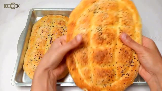 طرز تهیه نان ترکی خوشمزه و پف دار در خانه برای صبحانه
