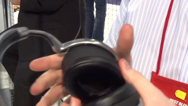 آنباکس و بررسی Parrot ZIK Headphones Hands On