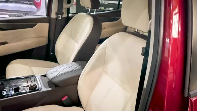 ویدئوی معرفی و مشخصات فنی لئو MX 8 با موتور توربو ؛ نیسان چینی