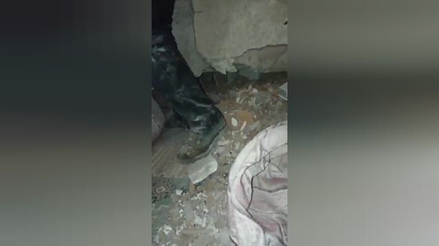 کودکان محبوس شده زیر آوار در ترکیه | ویدیو