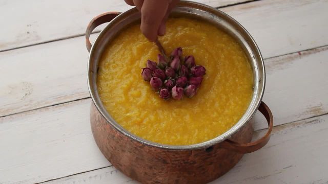 دستور پخت شله زرد سنتی ایرانی با تمام نکات و فوت و فن هاش