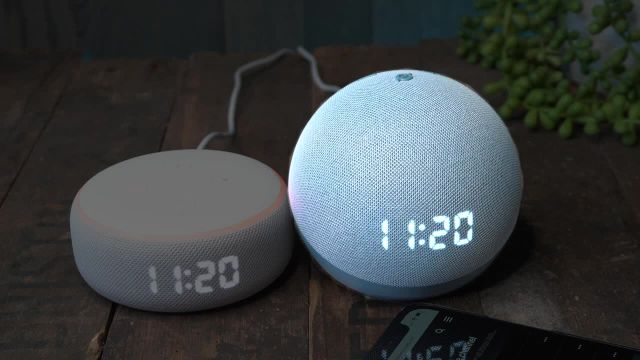 آنباکس و بررسی Echo Dot جدید با ساعت