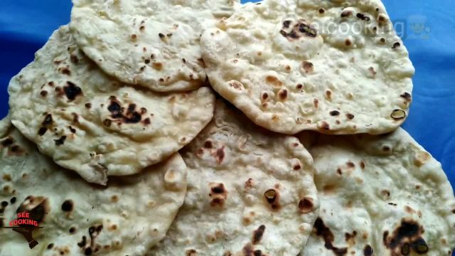 روش پخت نان روی سنگ یا جغل به سبک افغان ها بسیار نرم و خوشمزه
