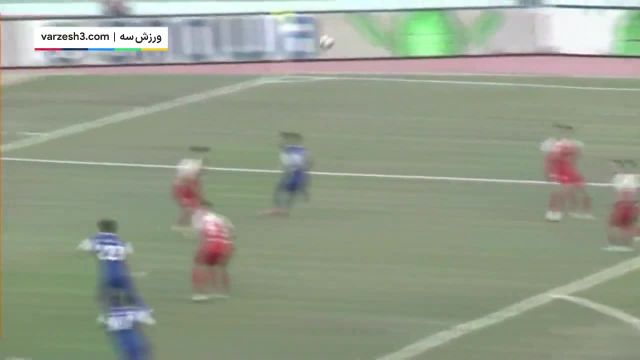 بازبینی دیدار استقلال خوزستان 2 - 2 پرسپولیس: خلاصه‌ای از یک بازی هیجان انگیز