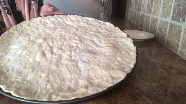 طرز تهیه خمیر پیتزا با آرد گندم | خمیر چند کاره