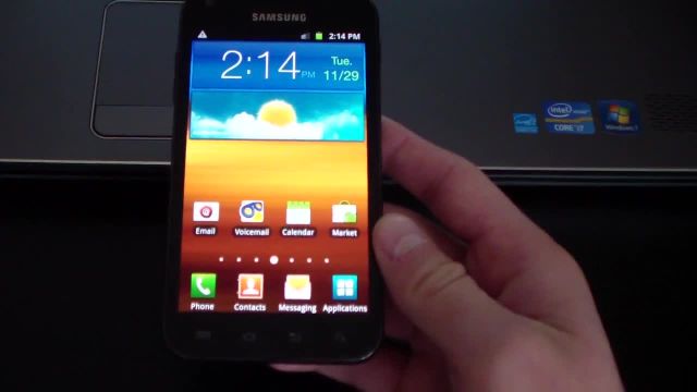 بررسی EK02 Android 2.3.6 Gingerbread در Samsung Epic 4G Touch