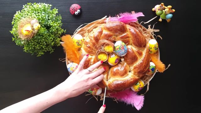 روش پخت نان عید پاک ارمنی نرم و پنبه ای با دستور ساده