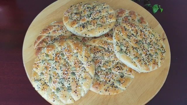 طرز تهیه نان جوپرک رژیمی خانگی با آرد ذرت