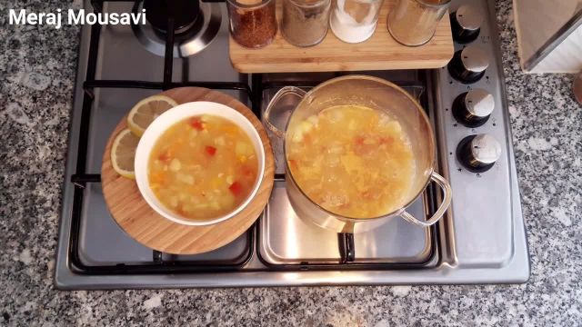 طرز تهیه سوپ رژیمی چربی سوز با کدو سبز