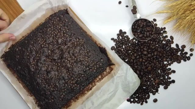 طرز تهیه براونی شکلات فاج | آموزش کیک خیس شکلاتی