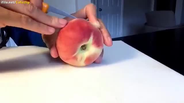 آموزش میوه آرایی و طراحی روی هلو