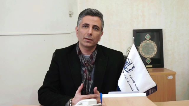 مهندس نیما نصیری نائینی مدیر آتلیه اندیشه نو و نائب رئیس اتحادیه عکاسان تهران