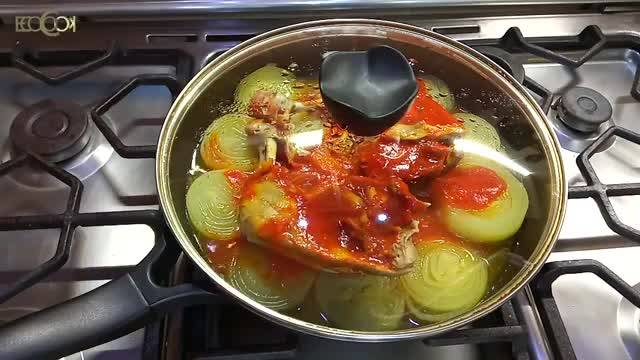 طرز تهیه خوراک مرغ بخارپز رژیمی بدون روغن