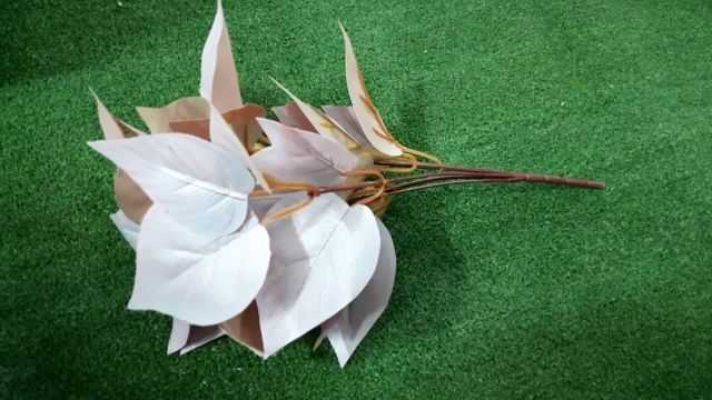 خرید گل مصنوعی   مدل بوته پالونیا رز بژ