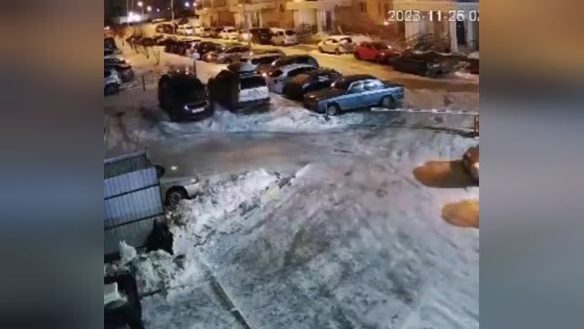 سقوط پهپاد اوکراینی بر روی ساختمانی در شهر تولا روسیه