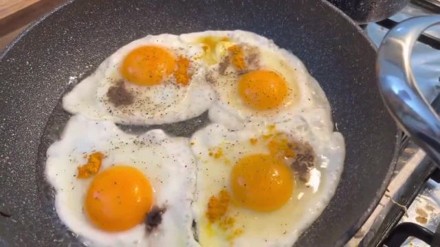 آموزش پلو پیازچه با تخم مرغ غذای اصیل تهرانی