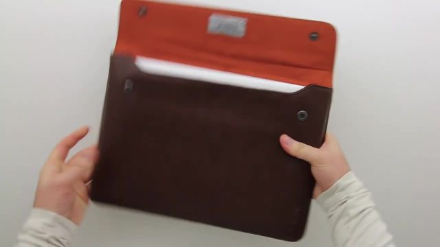 آنباکس و بررسی MacBook Air + Leather = Smart!