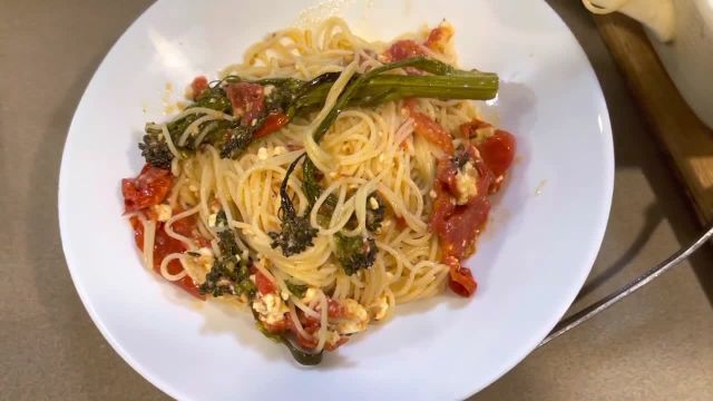 آموزش ساده اسپاگتی فنلاندی خوشمزه و عالی با سبزیجات