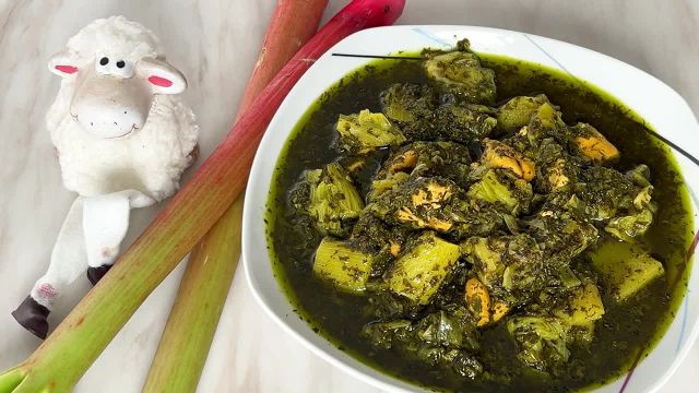 طرز تهیه خورشت ریواس با مرغ