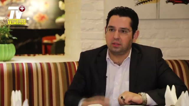 محمدرضا احمدی: عادی هم حرف می زنم فکر می کنند در حال گزارش هستم!