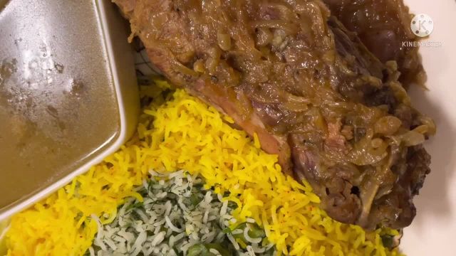 طرز تهیه باقالی پلو با گوشت گردن خوشمزه و مجلسی غذای اشرافی ایرانی