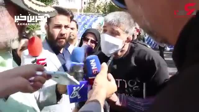 به خاک افتادن اراذل و اوباش جلوی پای رئیس پلیس تهران