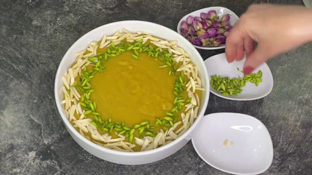 آموزش کاچی یا قیماق دسر سنتی ایرانی