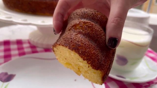 طرز تهیه کیک ماست ساده خوشمزه به روش خانگی